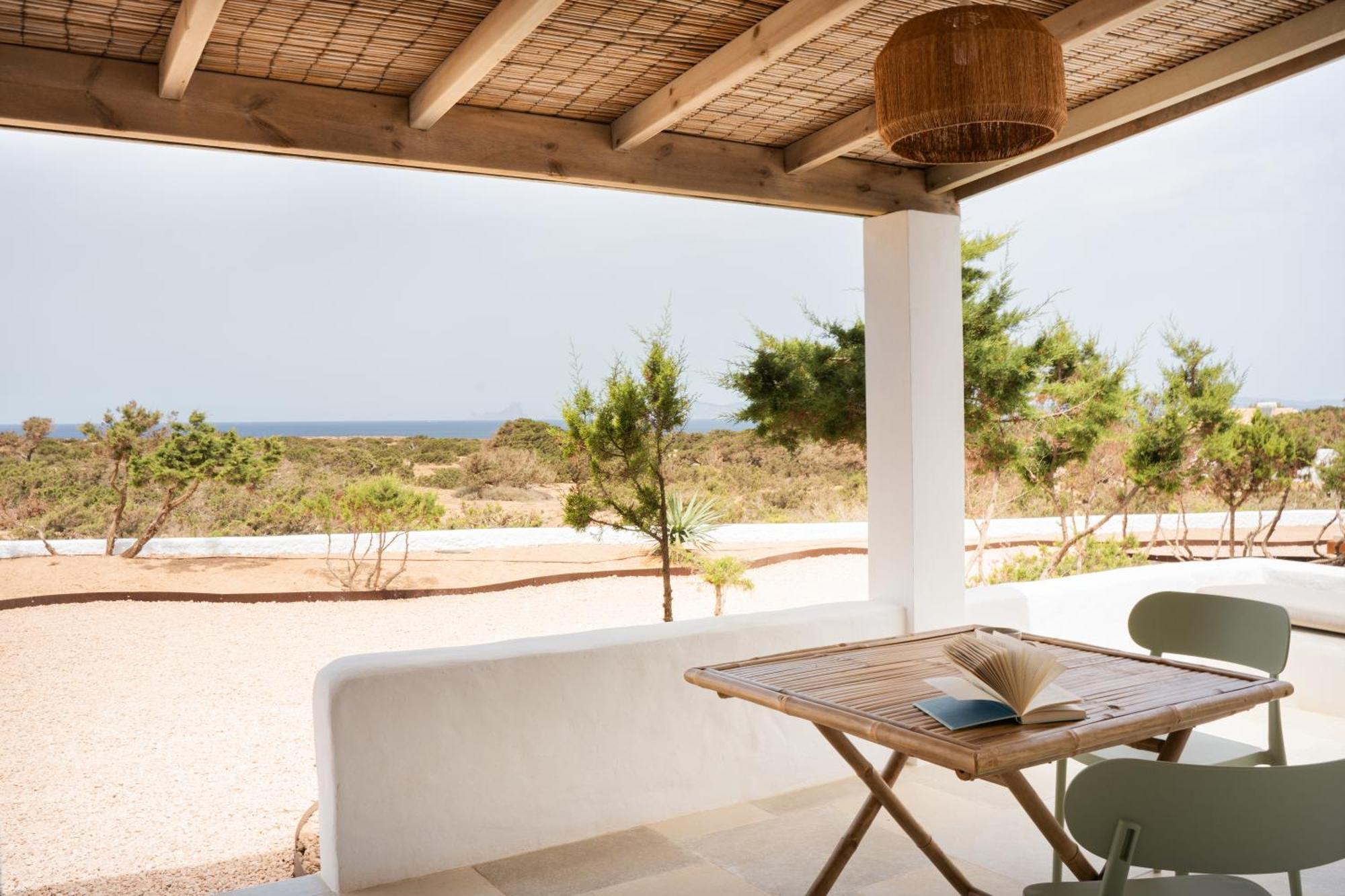 Apartamentos Punta Rasa Cala Saona Luaran gambar