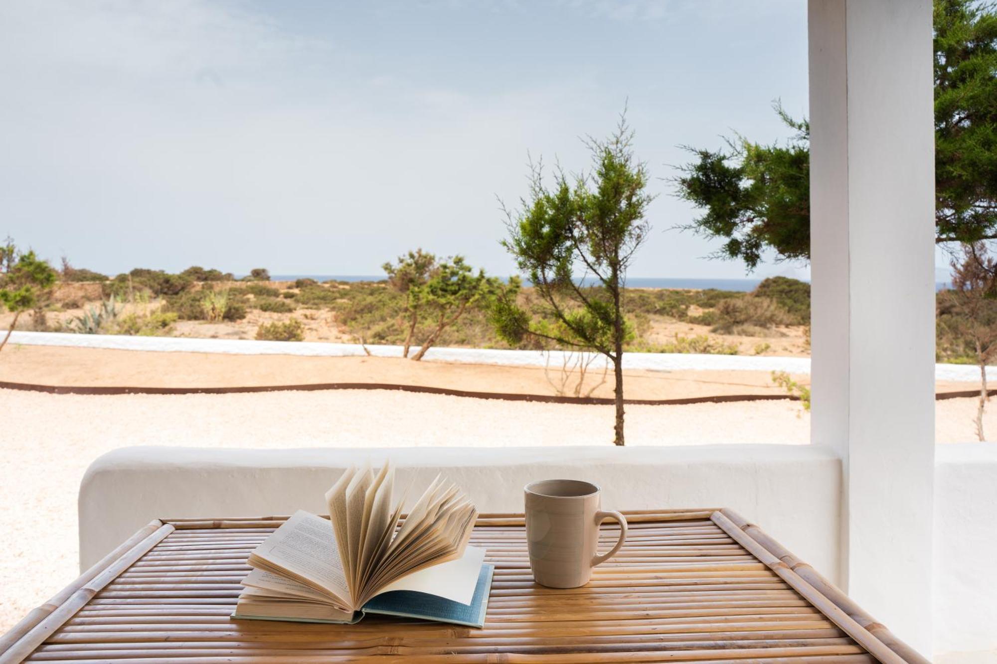 Apartamentos Punta Rasa Cala Saona Luaran gambar