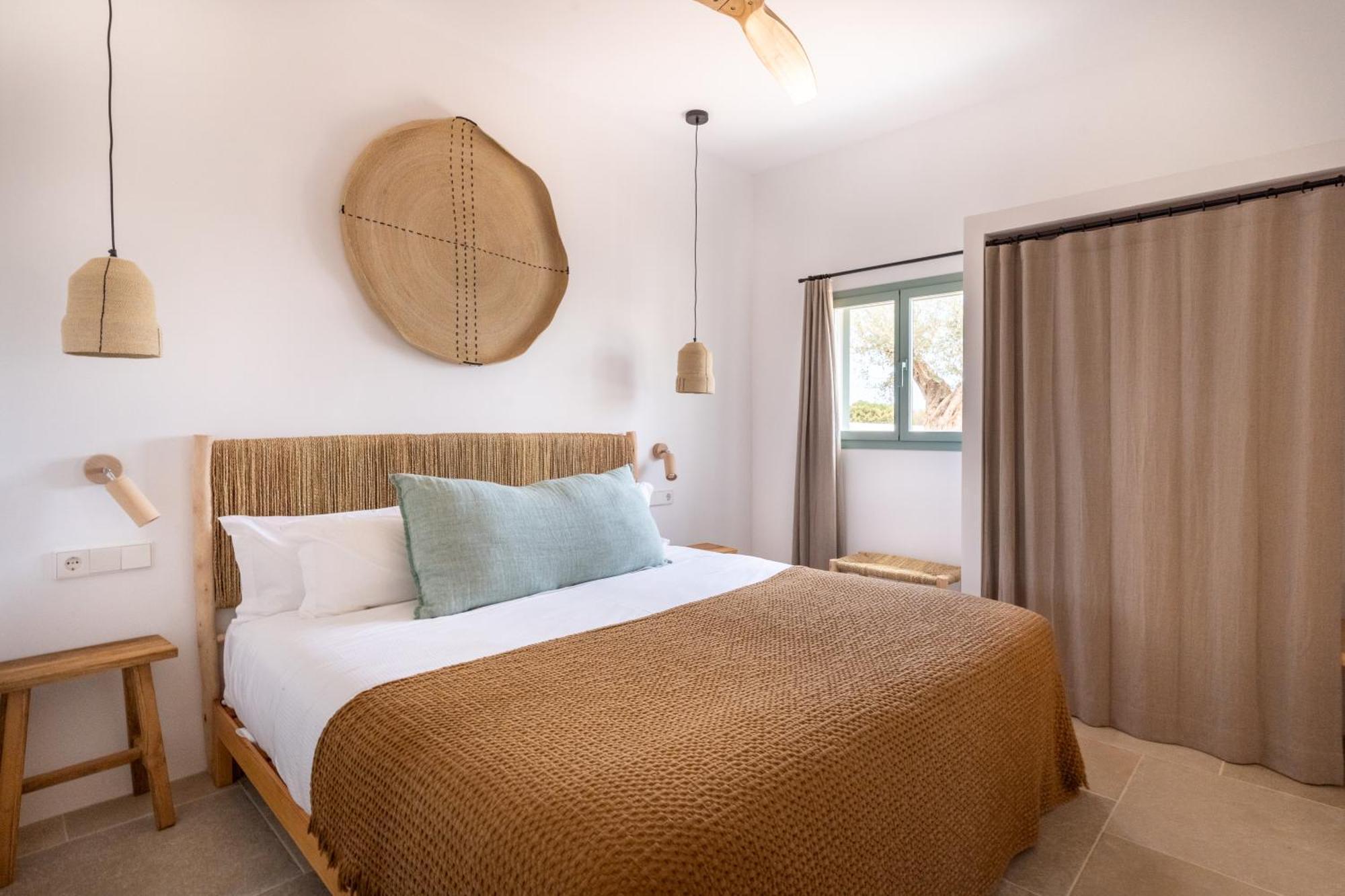 Apartamentos Punta Rasa Cala Saona Luaran gambar