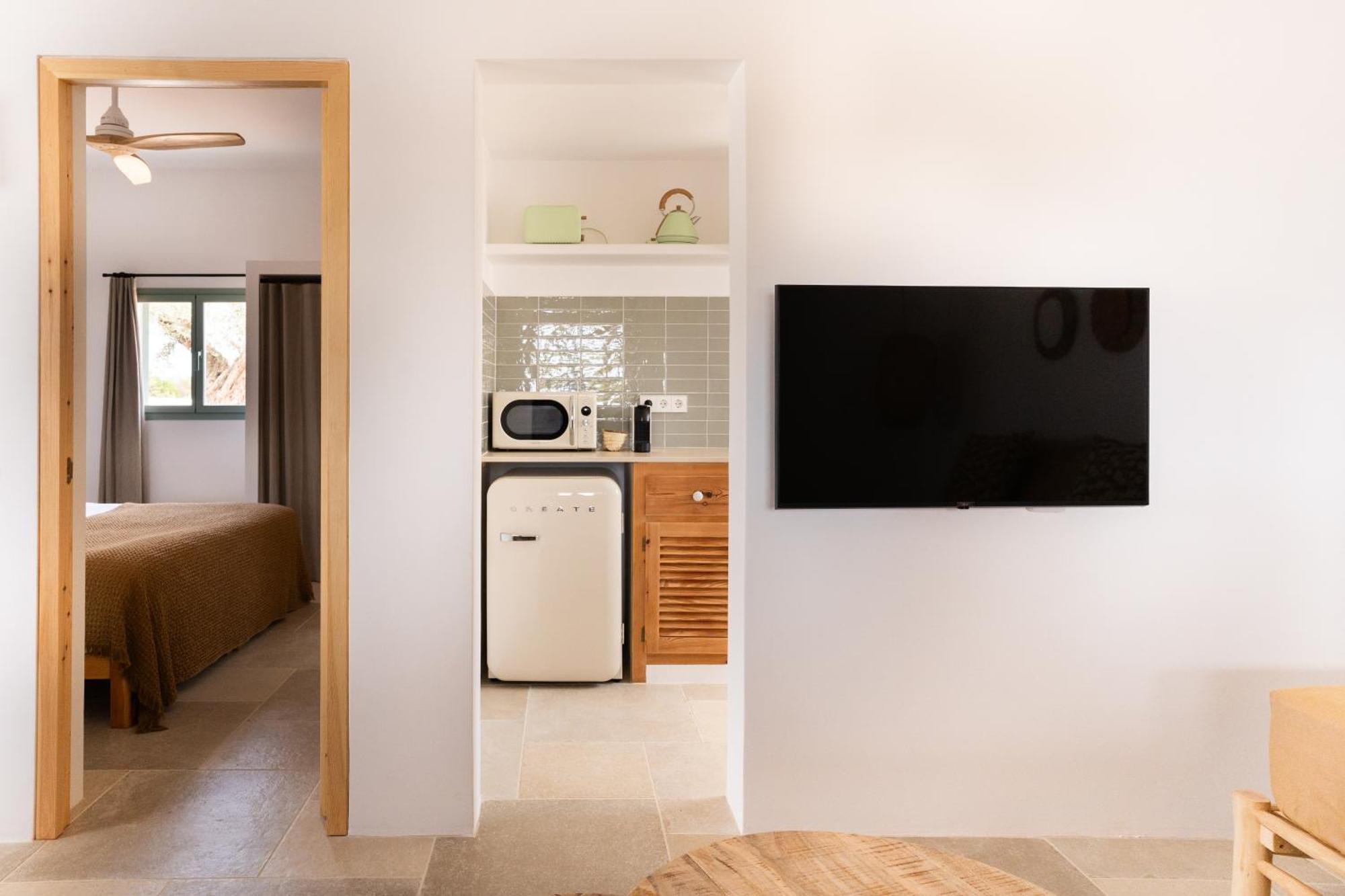 Apartamentos Punta Rasa Cala Saona Luaran gambar
