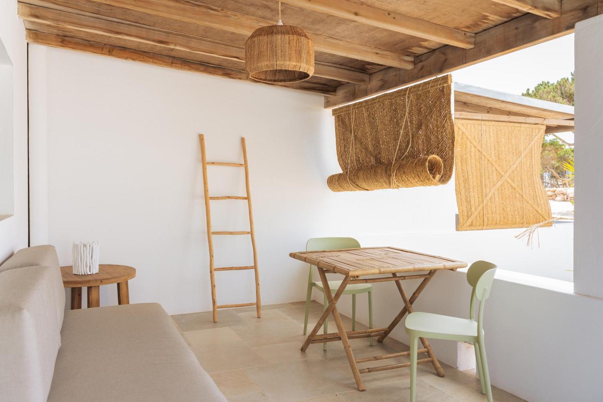 Apartamentos Punta Rasa Cala Saona Luaran gambar