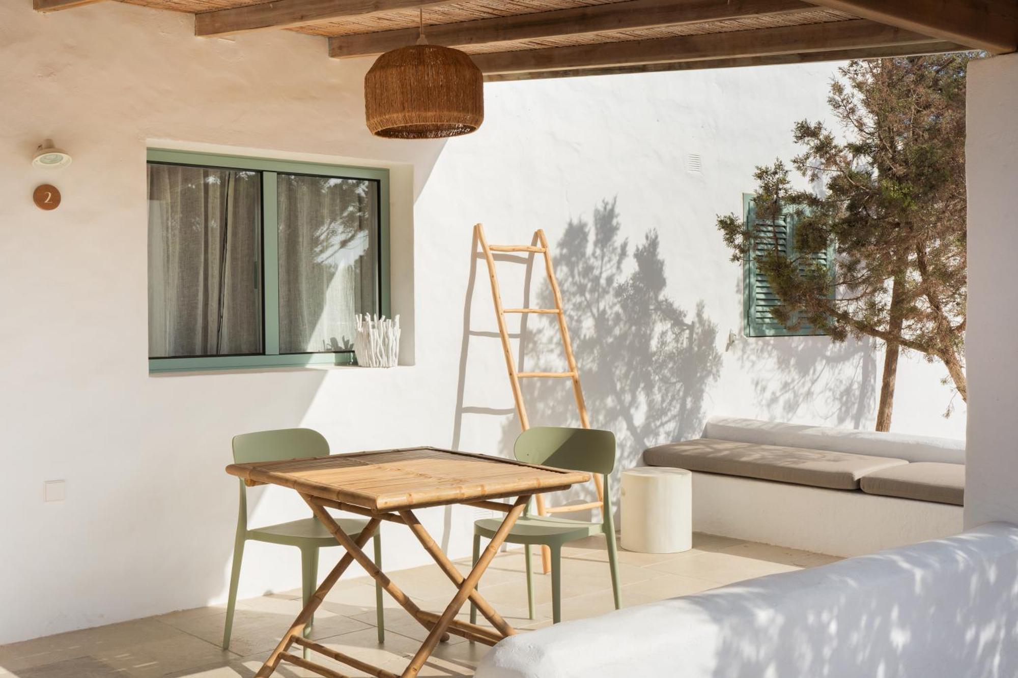 Apartamentos Punta Rasa Cala Saona Luaran gambar