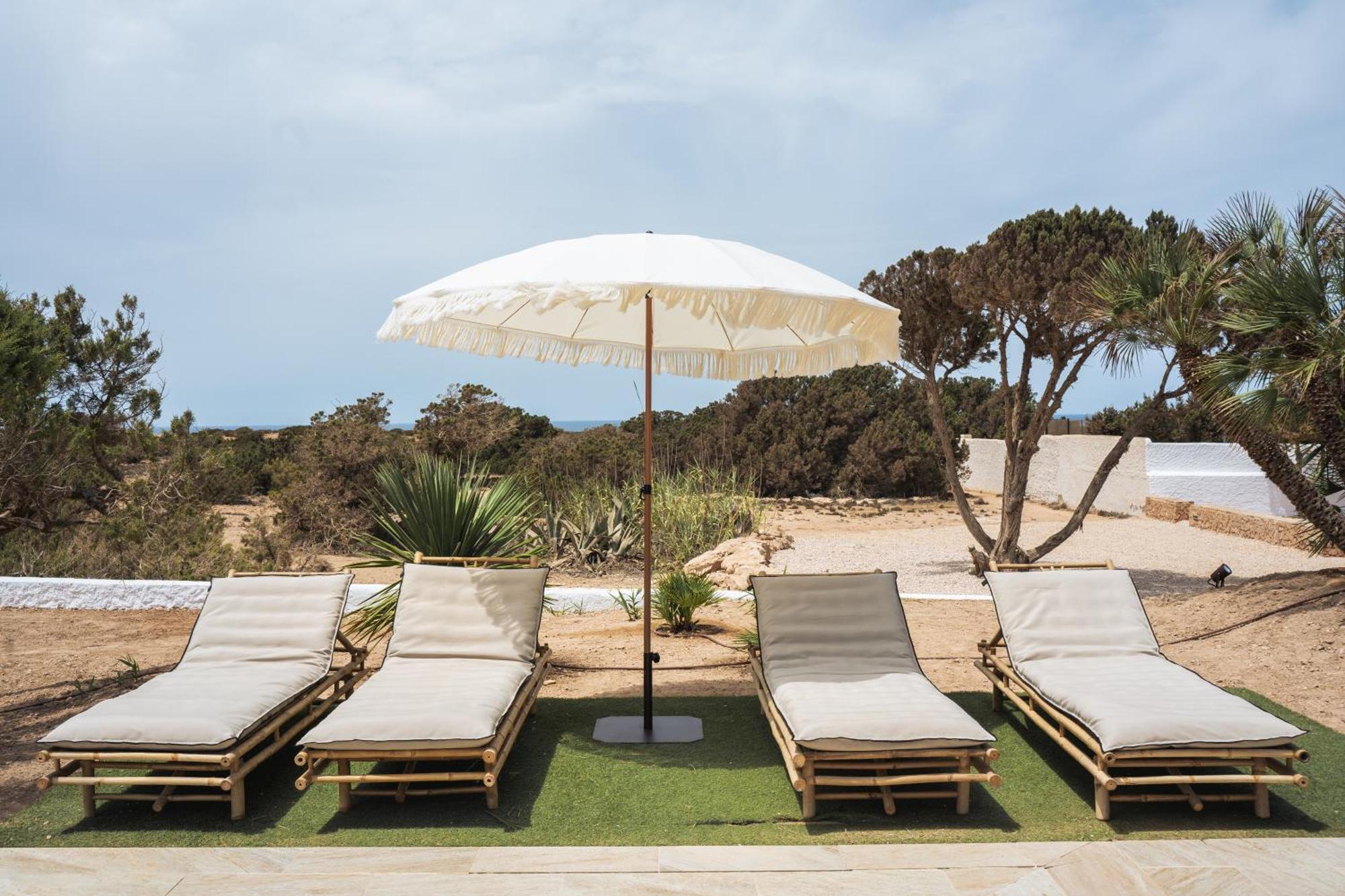Apartamentos Punta Rasa Cala Saona Luaran gambar